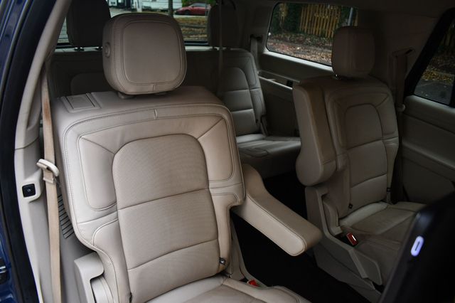 2018 Lincoln Navigator 4x4 Reserve - 22935859 - 33