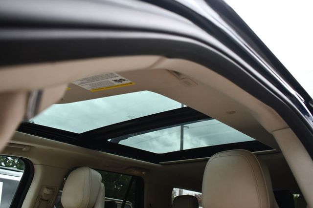 2018 Lincoln Navigator 4x4 Reserve - 22935859 - 45