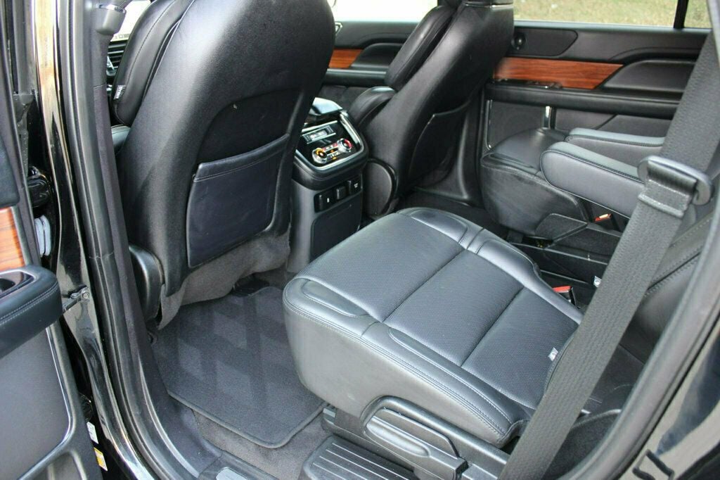 2018 Lincoln Navigator 4x4 Reserve - 22777556 - 12