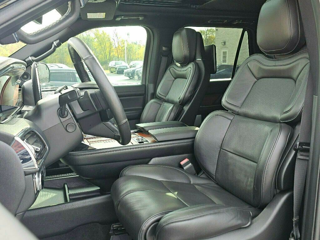 2018 Lincoln Navigator 4x4 Reserve - 22934211 - 14
