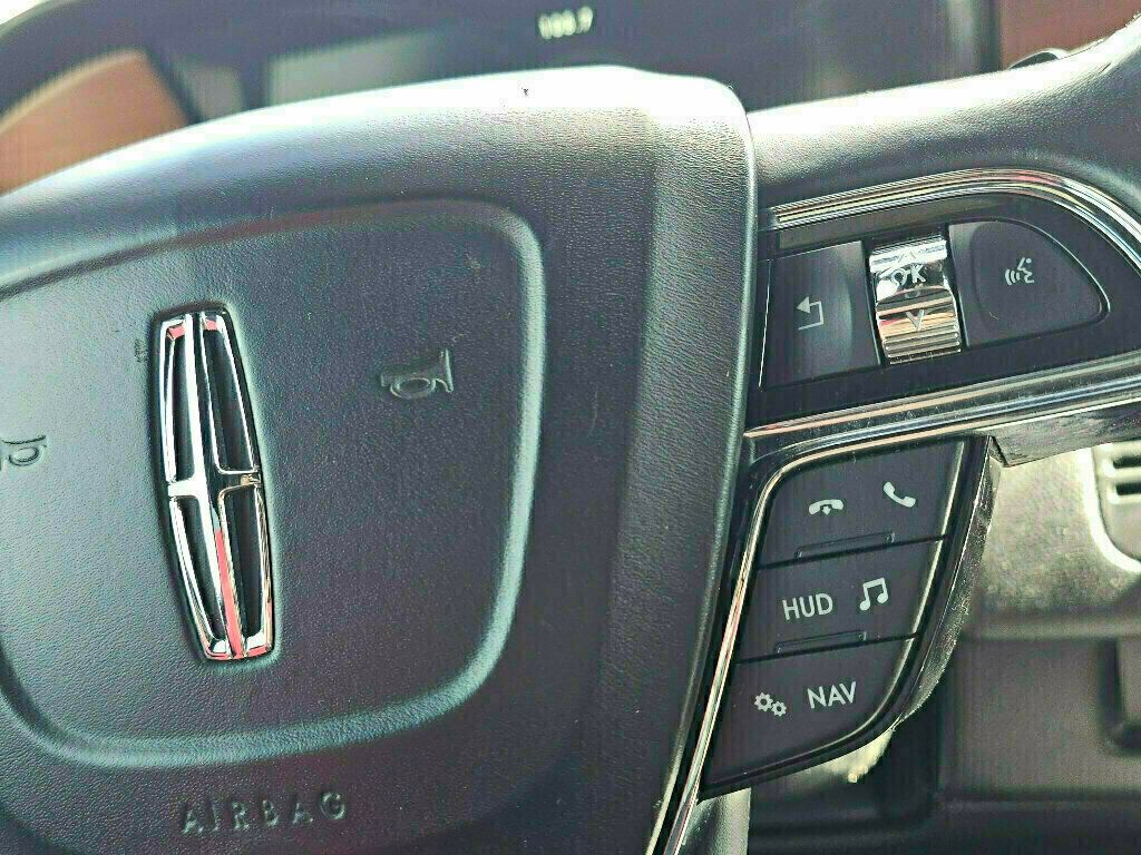2018 Lincoln Navigator 4x4 Reserve - 22934211 - 26