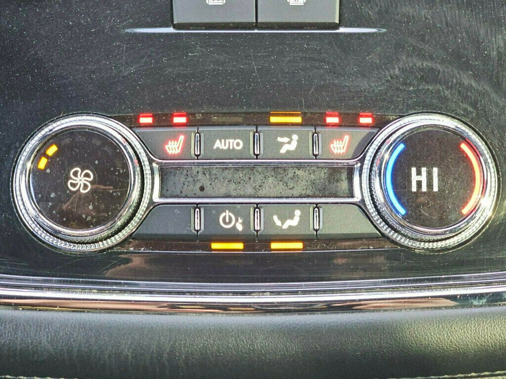 2018 Lincoln Navigator 4x4 Reserve - 22934211 - 32