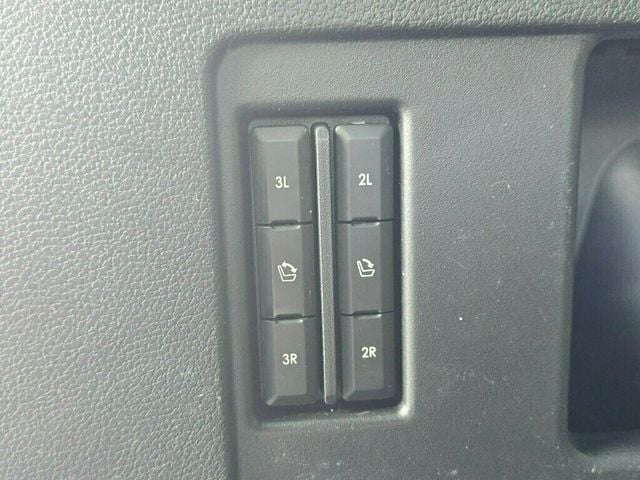 2018 Lincoln Navigator 4x4 Reserve - 22934211 - 37