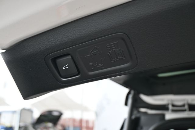 2018 Lincoln Navigator Select - 23027692 - 19