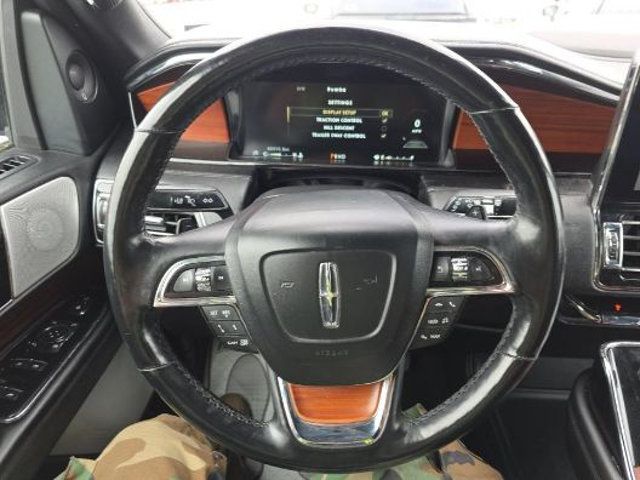 2018 Lincoln Navigator L 4x4 Reserve - 23040066 - 6
