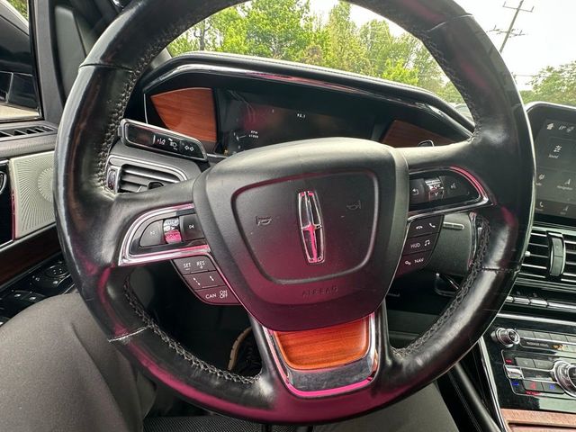 2018 Lincoln Navigator L 4x4 Reserve - 23022169 - 29