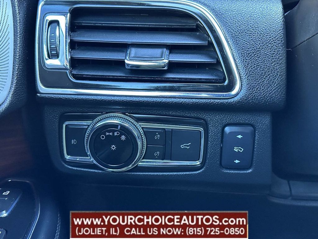 2018 Lincoln Navigator L 4x4 Reserve - 22845055 - 46