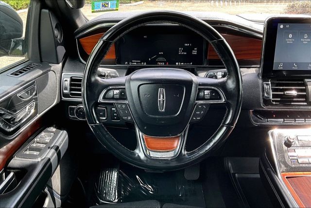 2018 Lincoln Navigator L 4x4 Reserve - 23026489 - 19