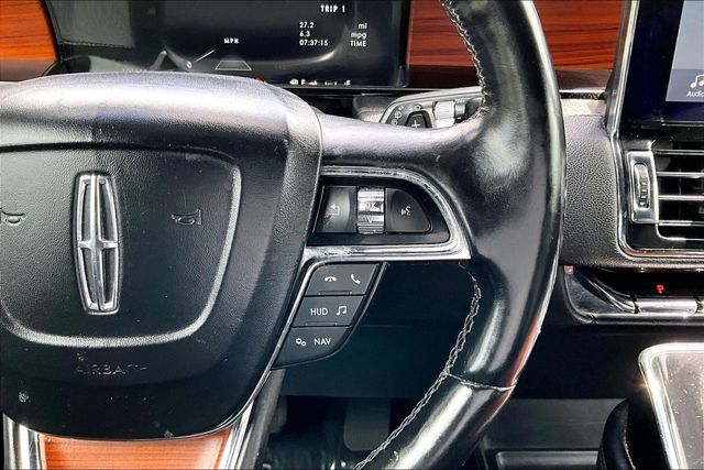 2018 Lincoln Navigator L 4x4 Reserve - 23026489 - 21