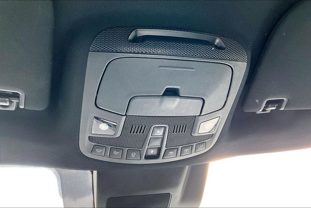 2018 Lincoln Navigator L 4x4 Reserve - 23026489 - 26