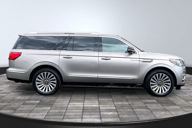 2018 Lincoln Navigator L 4x4 Reserve - 23026489 - 7