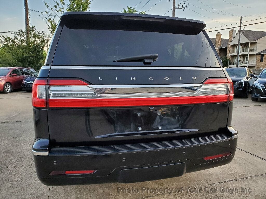 2018 Lincoln Navigator L 4x4 Reserve - 22674705 - 16