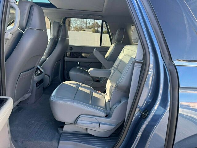 2018 Lincoln Navigator L LocalTrade/Select/RWD/TechnologyPkg/2ndRowCaptainSeats/NAV - 22758355 - 11