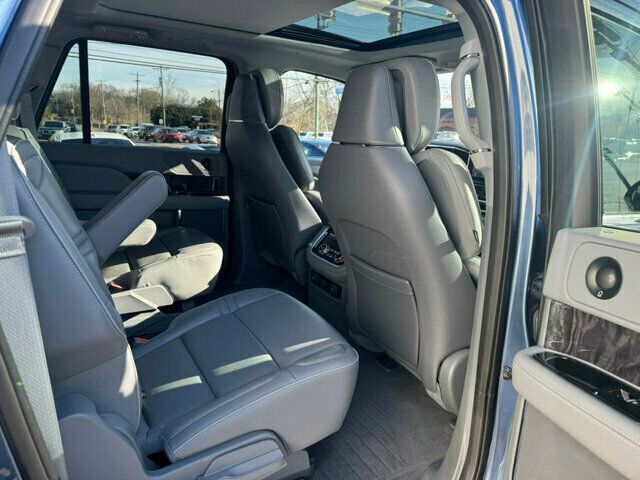 2018 Lincoln Navigator L LocalTrade/Select/RWD/TechnologyPkg/2ndRowCaptainSeats/NAV - 22758355 - 15