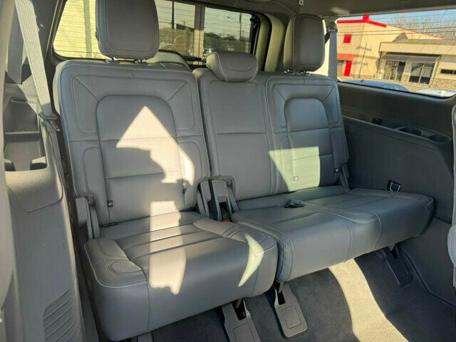 2018 Lincoln Navigator L LocalTrade/Select/RWD/TechnologyPkg/2ndRowCaptainSeats/NAV - 22758355 - 18