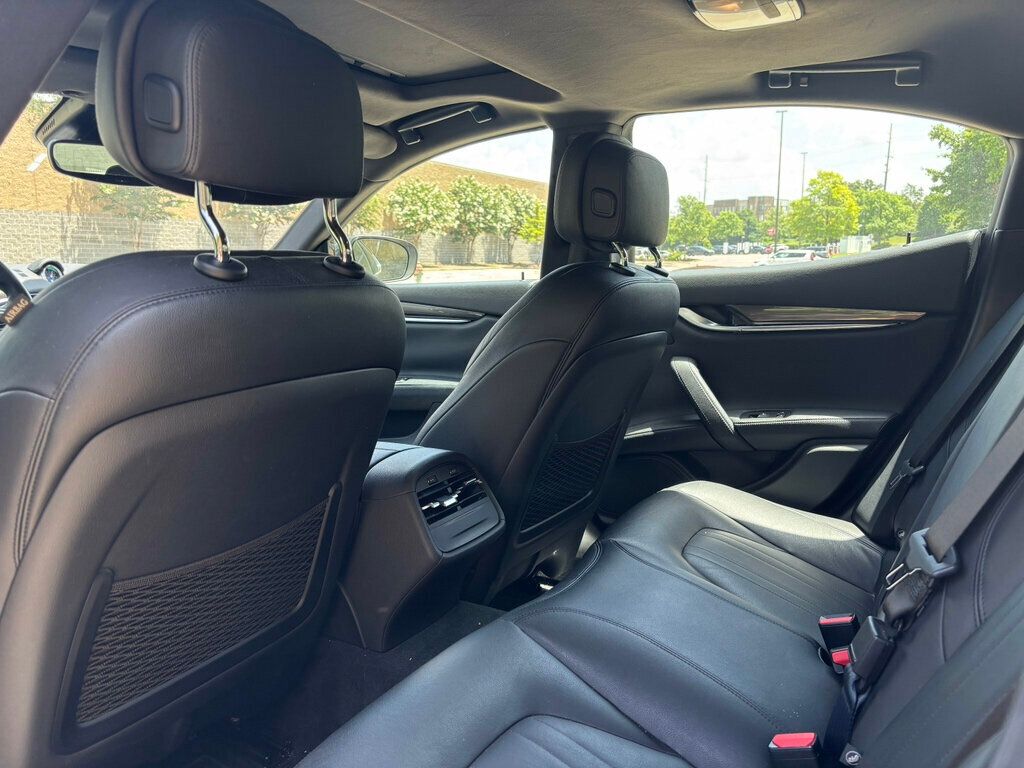 2018 Maserati Ghibli S Q4 photo 10