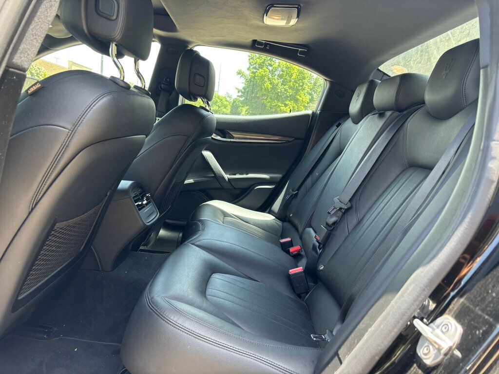 2018 Maserati Ghibli S Q4 photo 12