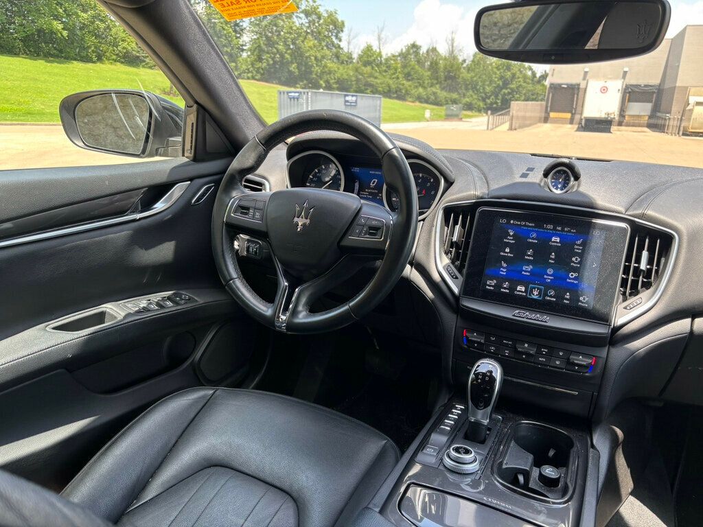 2018 Maserati Ghibli S Q4 photo 14