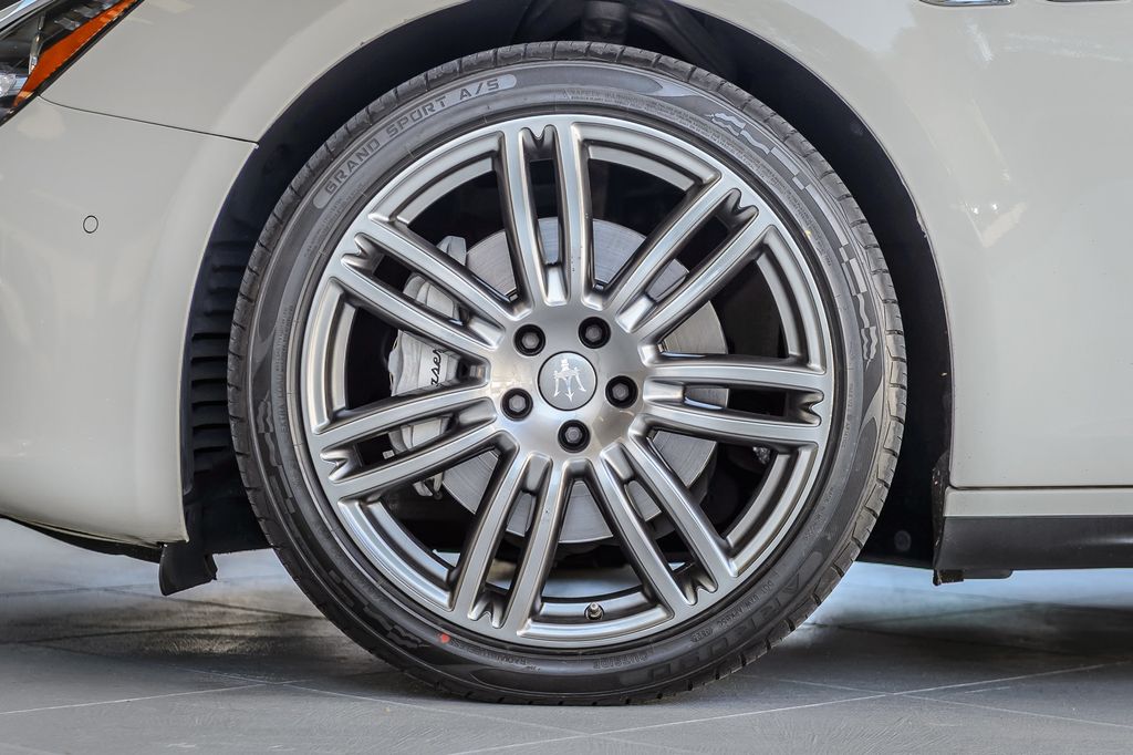 2018 Maserati Ghibli GHIBLI - LOW MILES - NAV - MOONROOF - BACKUP CAM - GORGEOUS - 23007541 - 11