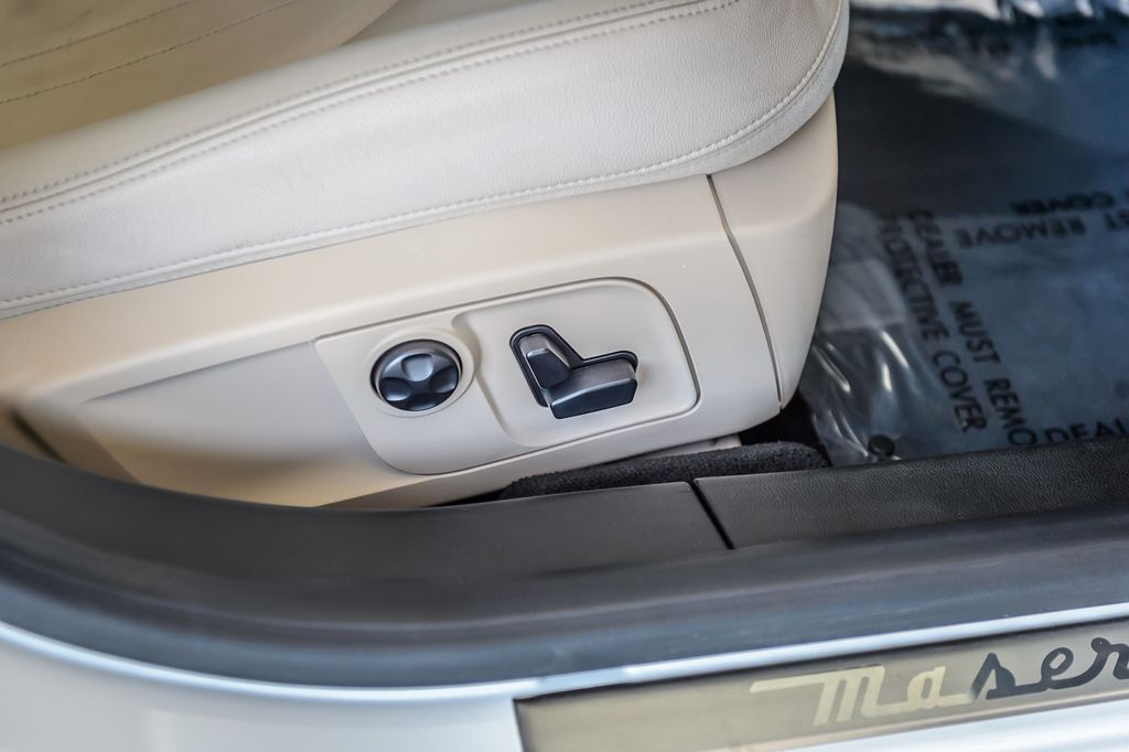 2018 Maserati Ghibli GHIBLI - LOW MILES - NAV - MOONROOF - BACKUP CAM - GORGEOUS - 23007541 - 46