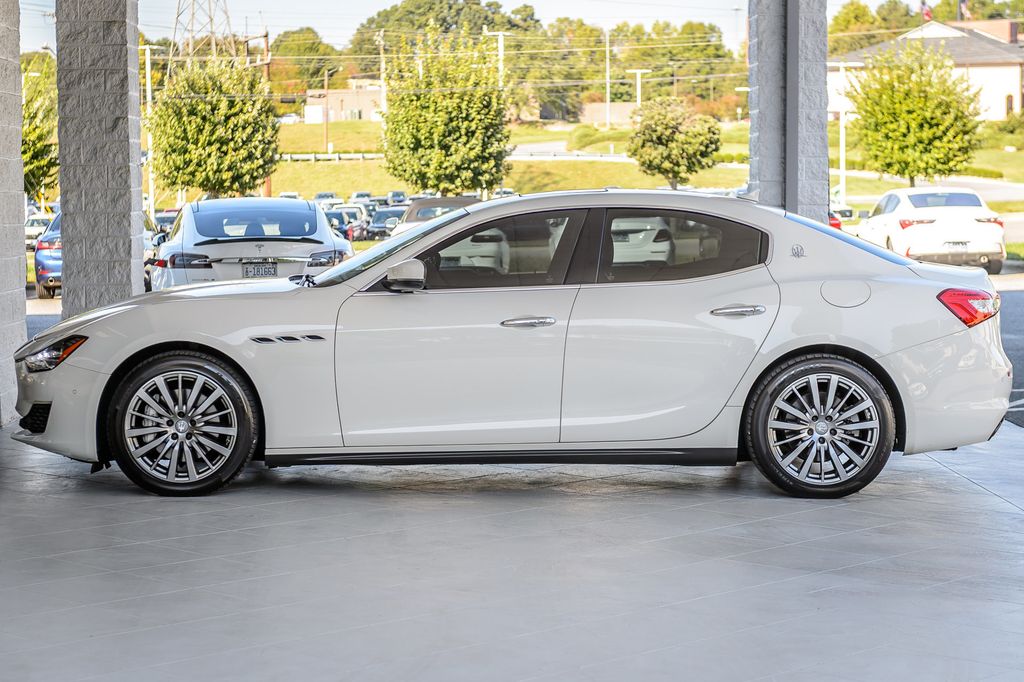 2018 Maserati Ghibli GHIBLI - NAV - BACKUP CAM - BLUETOOTH - GORGEOUS - 23094775 - 52