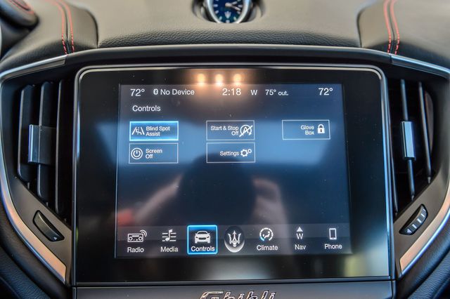 2018 Maserati Ghibli GHIBLI - NAV - MOONROOF - BACKUP CAM - LOADED - LOW MILES - 22934604 - 21