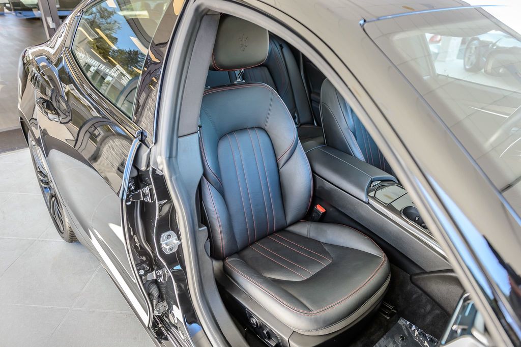 2018 Maserati Ghibli GHIBLI - NAV - MOONROOF - BACKUP CAM - LOADED - LOW MILES - 22934604 - 44