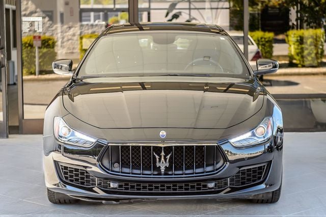 2018 Maserati Ghibli GHIBLI - NAV - MOONROOF - BACKUP CAM - LOADED - LOW MILES - 22934604 - 4