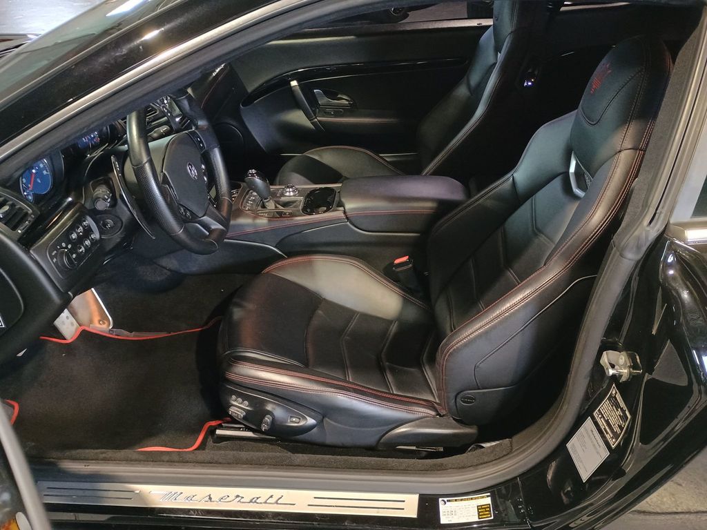 2018 Maserati GranTurismo Sport 4.7L Clean Carfax Florida Car - 23060841 - 13