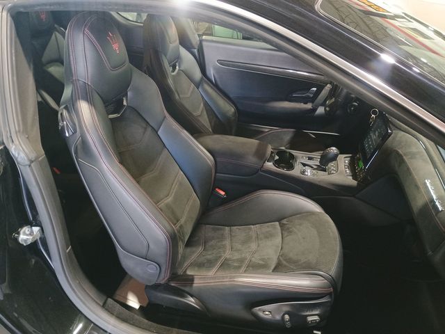 2018 Maserati GranTurismo Sport 4.7L MC Sport Line Clean Carfax - 22944057 - 32