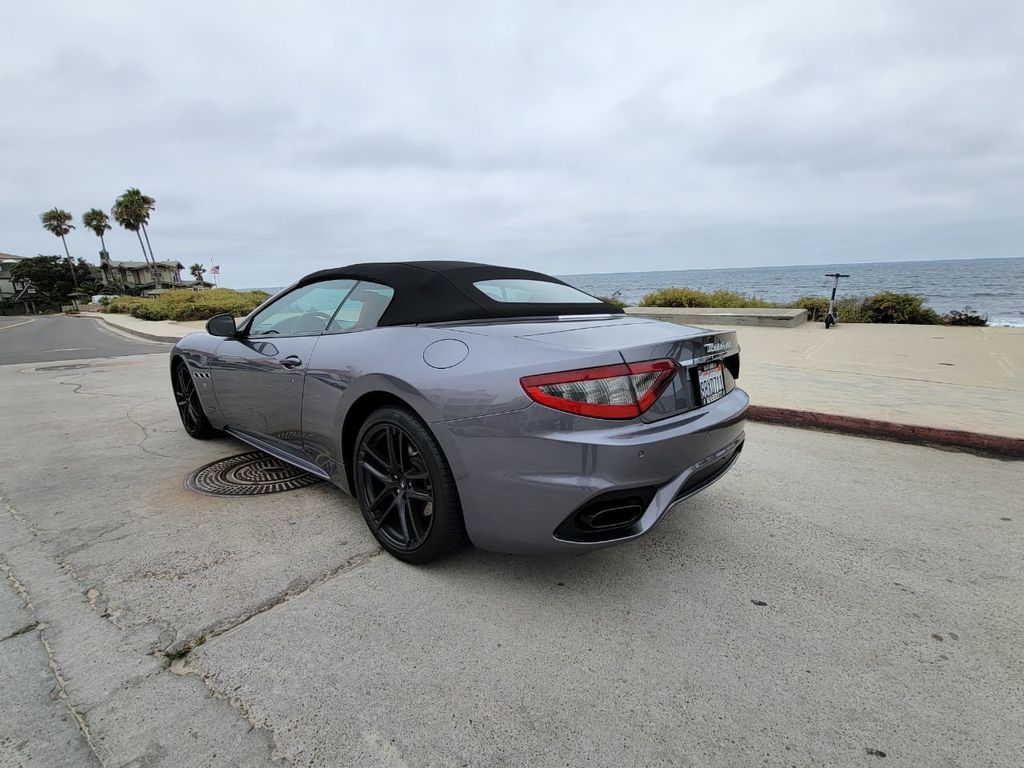 2018 Maserati GranTurismo Convertible 1 OWNER, CALIFORNIA CAR, ONLY 4k MILES! - 21509047 - 34