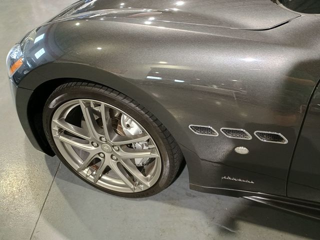 2018 Maserati GranTurismo Convertible Sport 4.7L 1 Owner Clean Carfax - 23007088 - 13