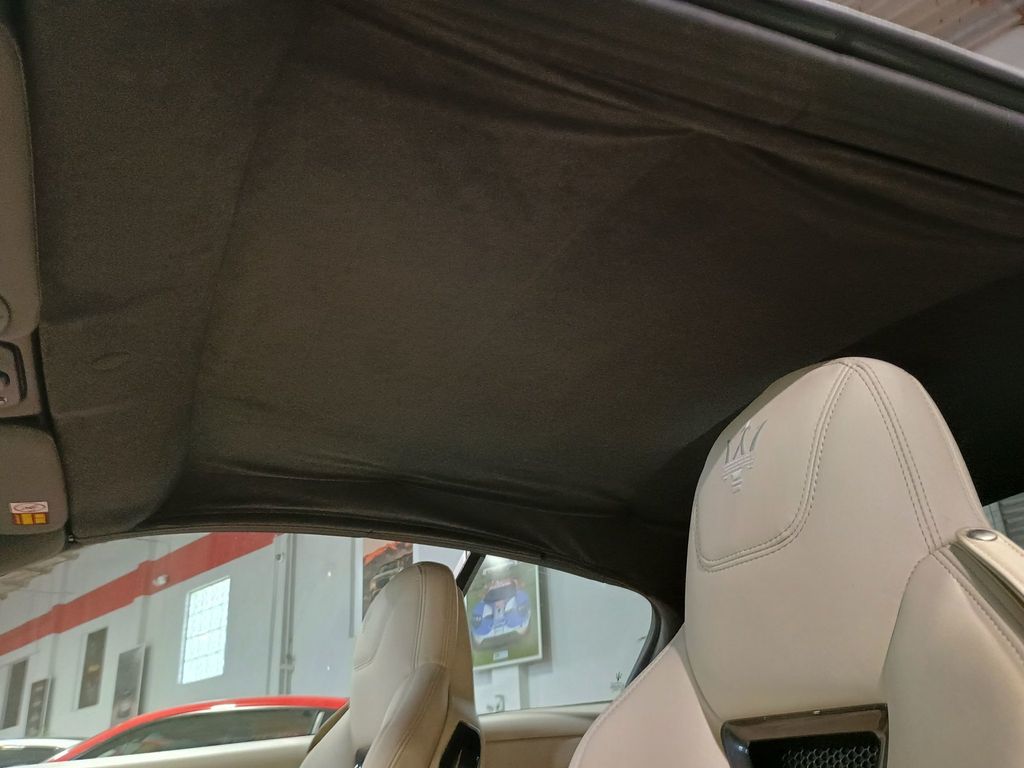 2018 Maserati GranTurismo Convertible Sport 4.7L 1 Owner Clean Carfax - 23007088 - 20