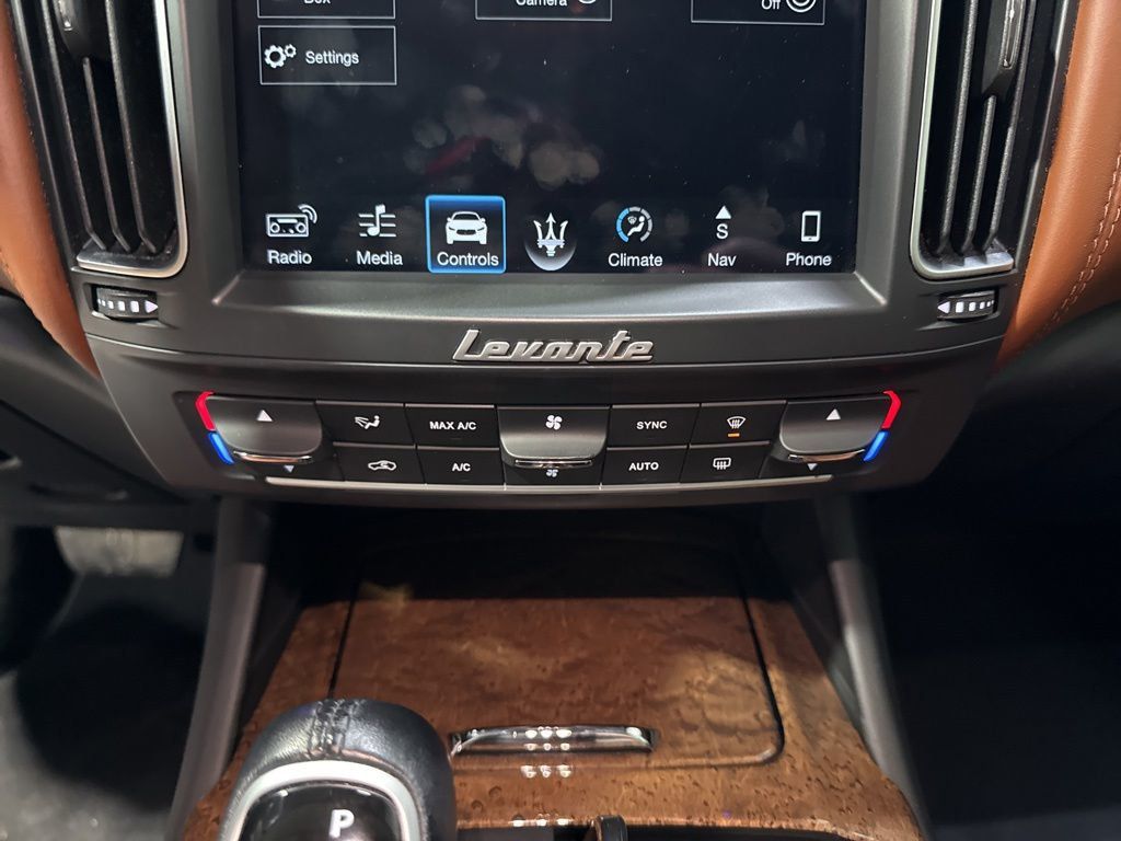2018 Maserati Levante GranLusso 3.0L - 23028313 - 14