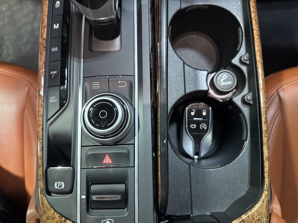 2018 Maserati Levante GranLusso 3.0L - 23028313 - 16