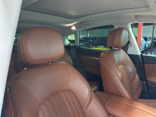 2018 Maserati Levante GranLusso 3.0L - 23028313 - 42