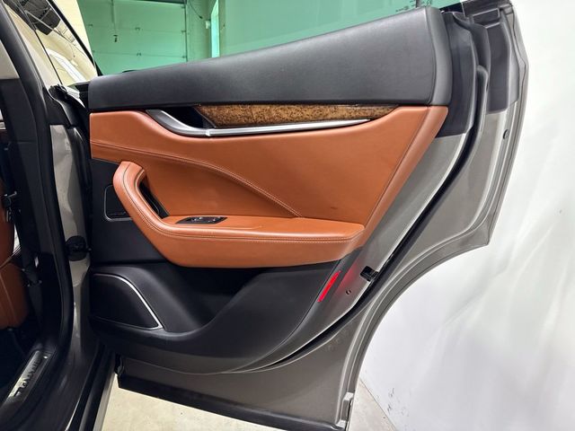 2018 Maserati Levante GranLusso 3.0L - 23091003 - 28
