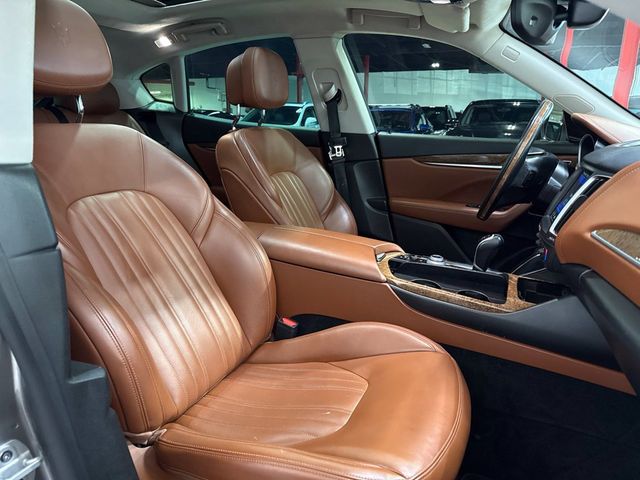 2018 Maserati Levante GranLusso 3.0L - 23091003 - 29