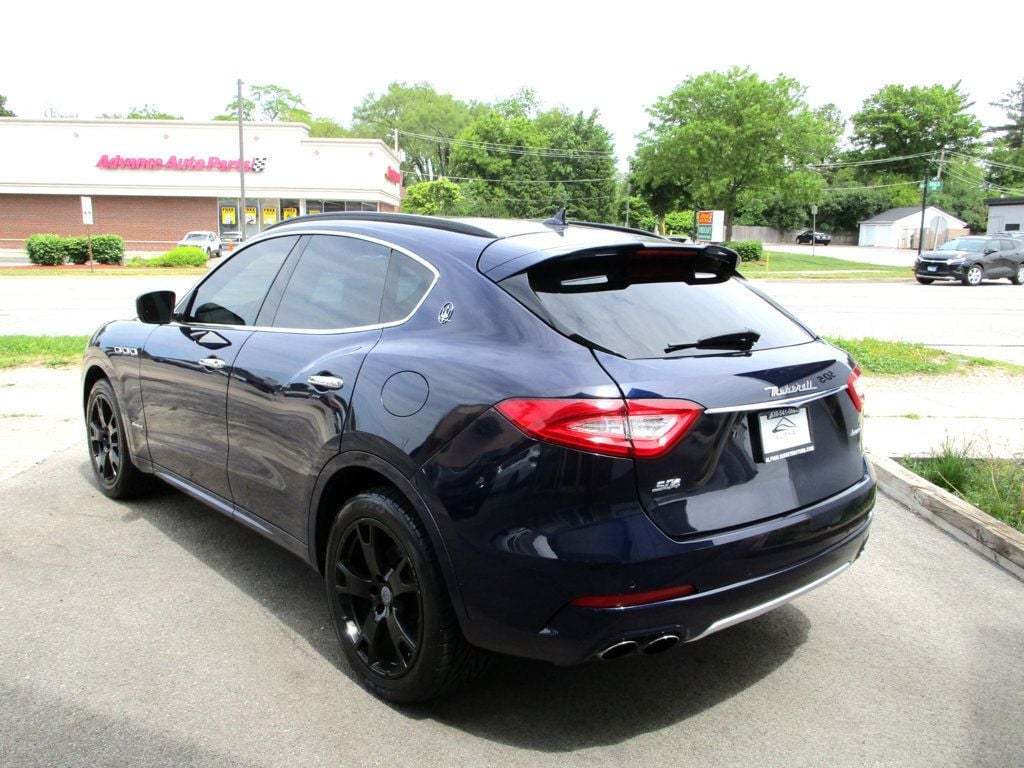 2018 Maserati Levante S GranSport 3.0L - 23031107 - 9