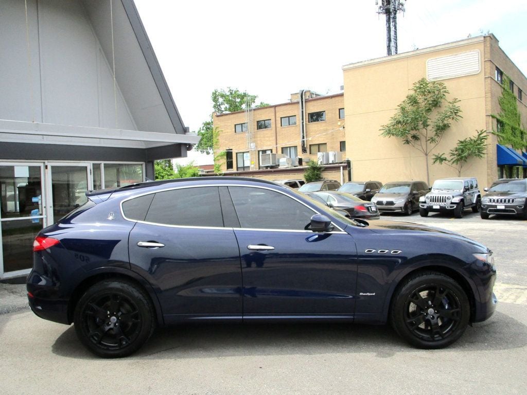 2018 Maserati Levante S GranSport 3.0L - 23031107 - 10