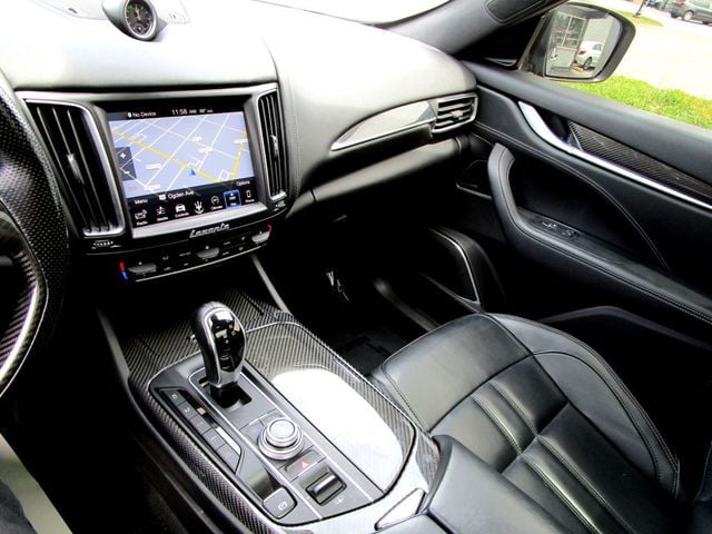 2018 Maserati Levante S GranSport 3.0L - 23031107 - 22