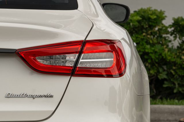 2018 Maserati Quattroporte S GranSport 3.0L - 22634242 - 9