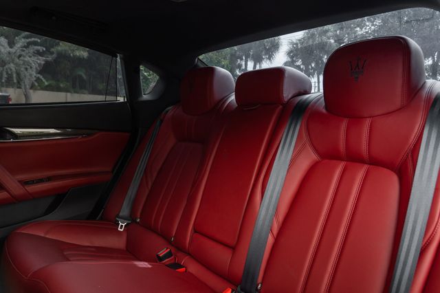 2018 Maserati Quattroporte S GranSport 3.0L - 22634242 - 24