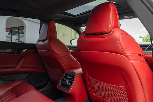 2018 Maserati Quattroporte S GranSport 3.0L - 22634242 - 27