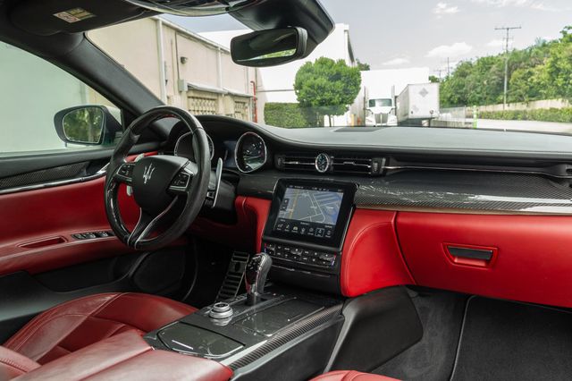 2018 Maserati Quattroporte S GranSport 3.0L - 22634242 - 30