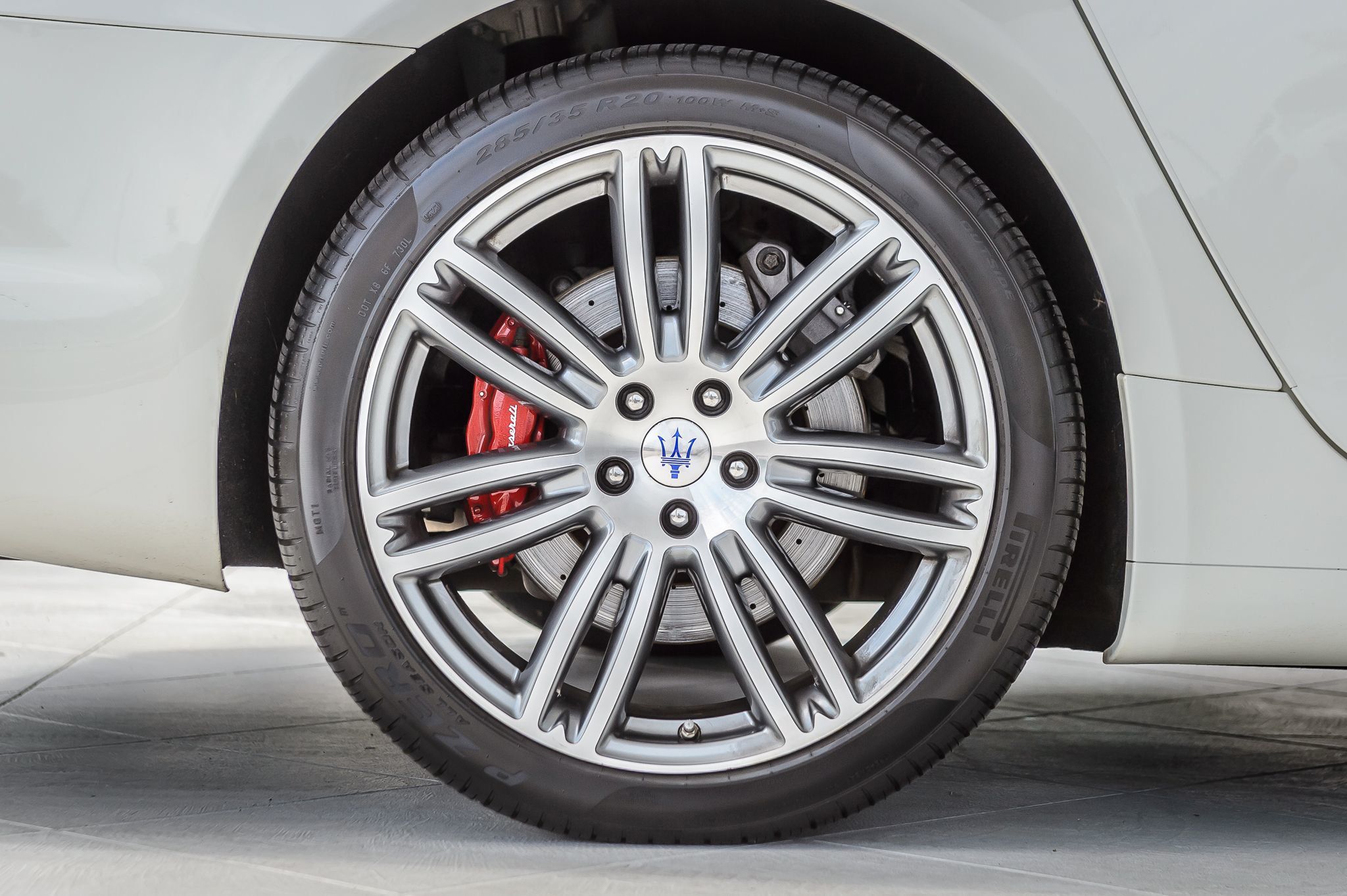 2018 Maserati Quattroporte SQ4 GranSport photo 13