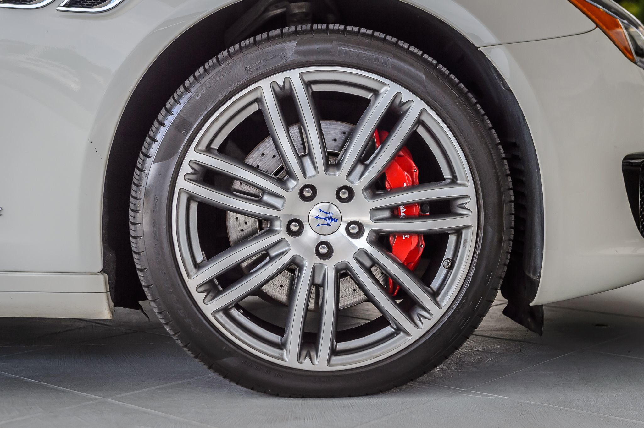 2018 Maserati Quattroporte SQ4 GranSport photo 14