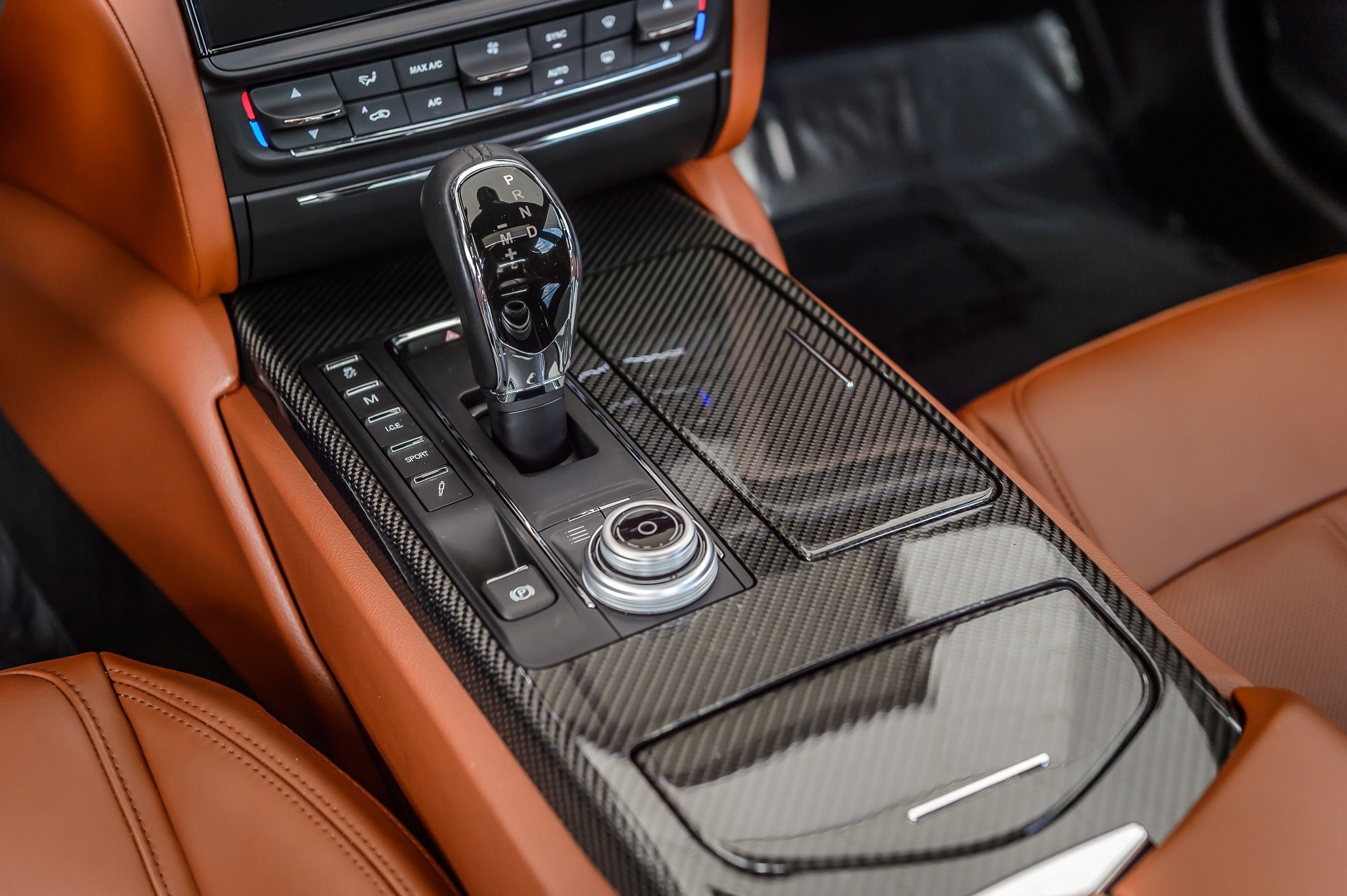 2018 Maserati Quattroporte SQ4 GranSport photo 26