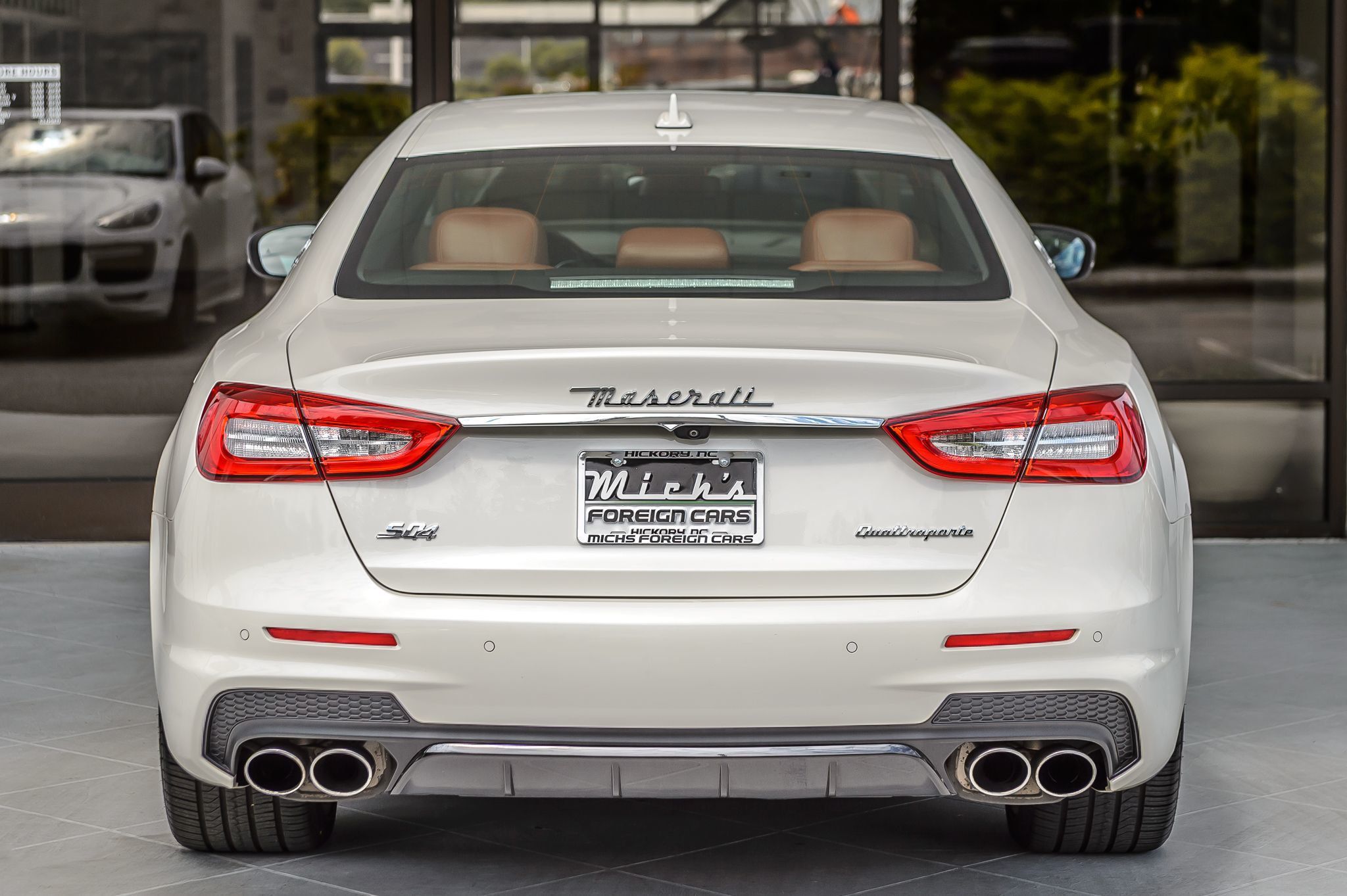 2018 Maserati Quattroporte SQ4 GranSport photo 7
