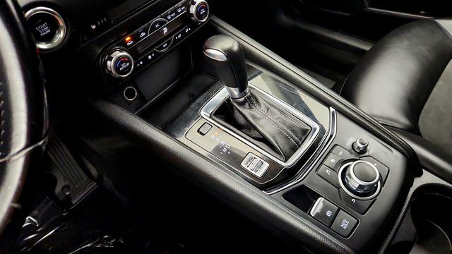 2018 Mazda CX-5 Touring FWD - 23043024 - 17